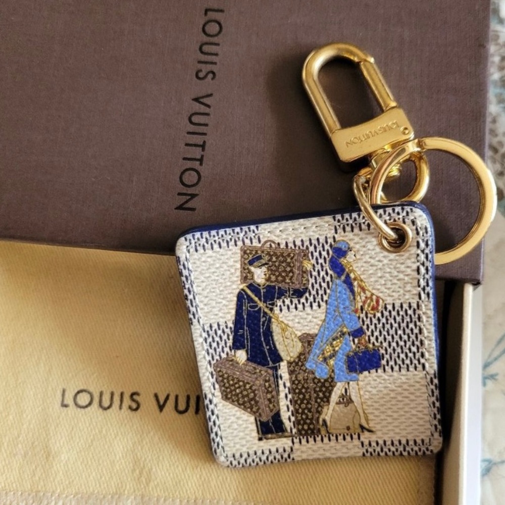 LOUIS VUITTON | Damier AZUR | like new | retired / discontinued | Illustre